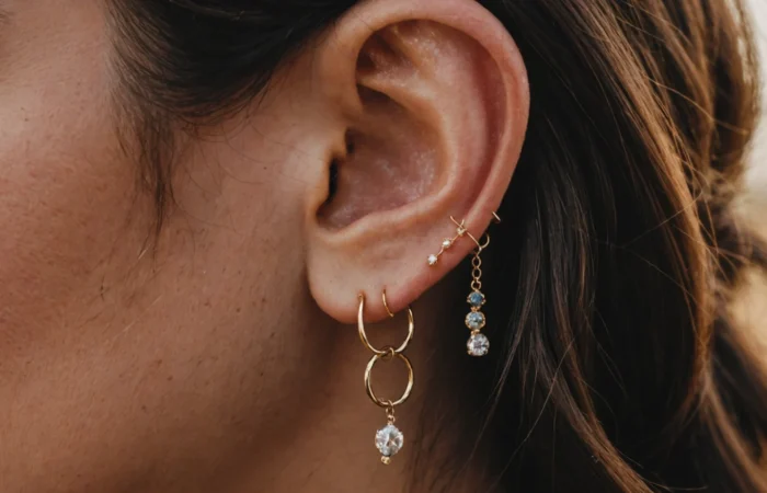 boucle d'oreille trois trous